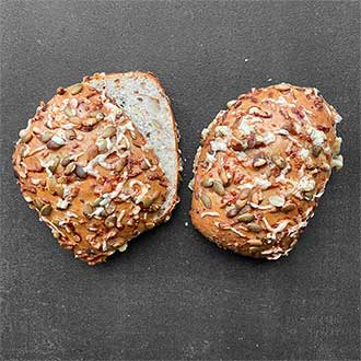 Kürbiskernbrötchen